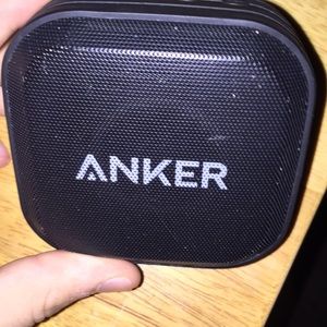 Maker sound core speaker
